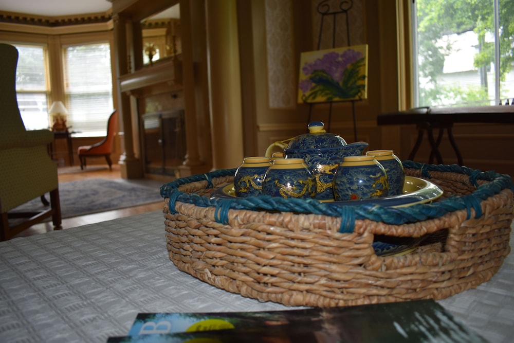 Fredericton Vacations - By The River Bedbreakfast - Property Image 2