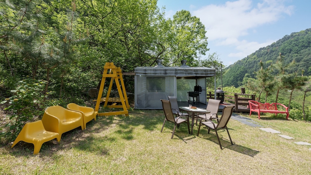 Gapyeong On The Hill Pool Villa