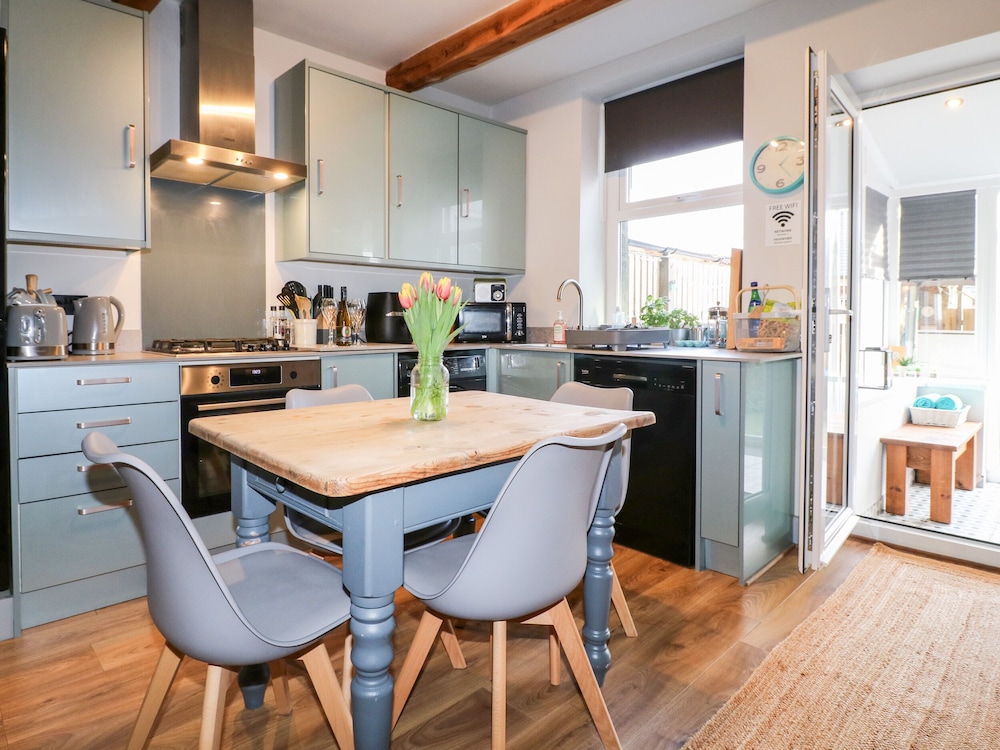 3 Sunnyside Terrace