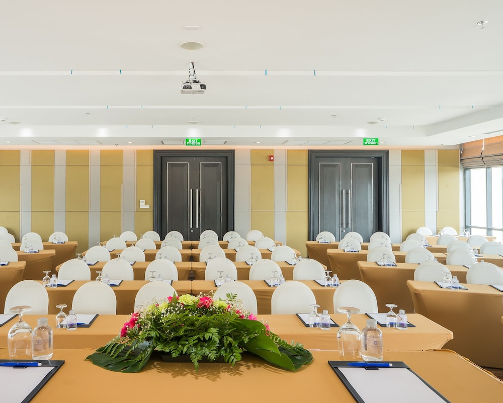 Rattanachol Hotel