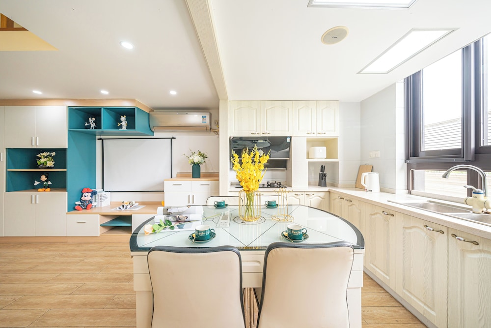 Shanghai Hills&Yunjoy Magic Family Stay