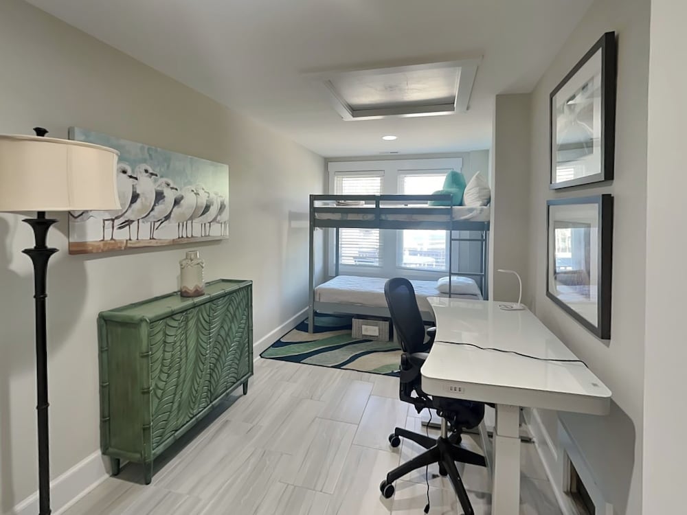 Queens Grant by Topsail Realty
