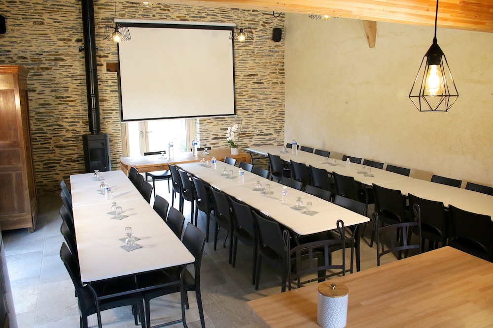 meeting & event spaces