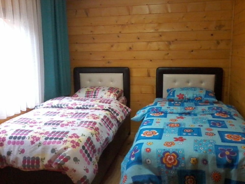 Mimeh Apart view 3