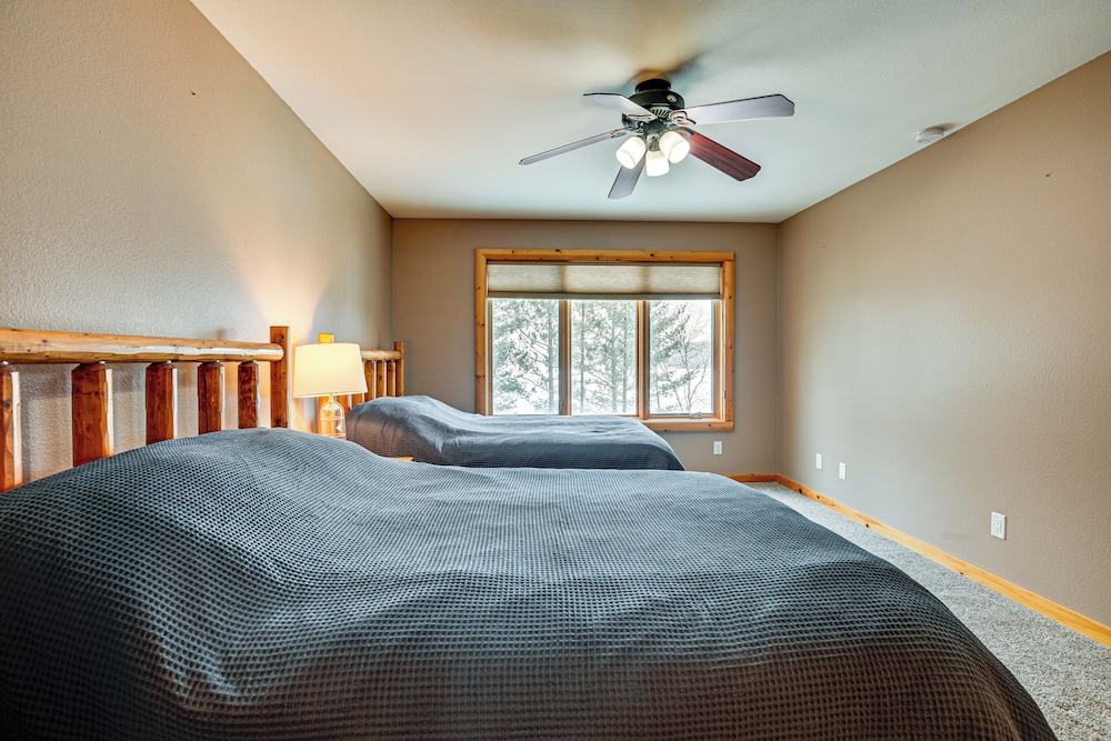 Lakefront Gem w/ Dock & Views in Lac Du Flambeau
