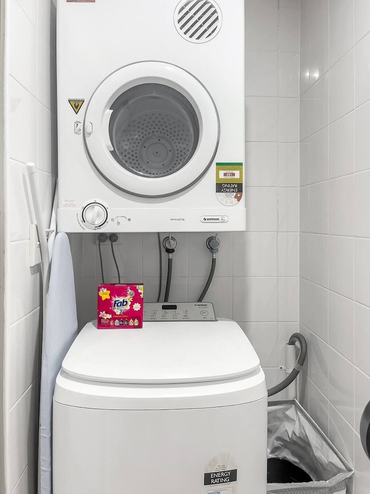 1BR Apartment Near Trendy Zetland