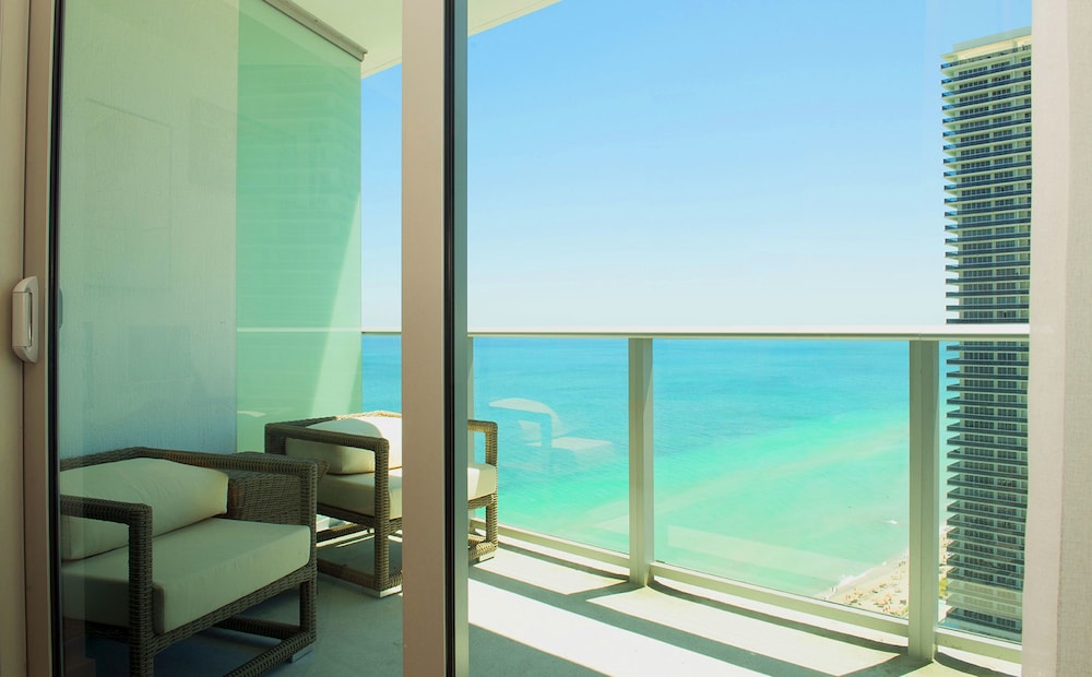 Lyfe Beach Resort