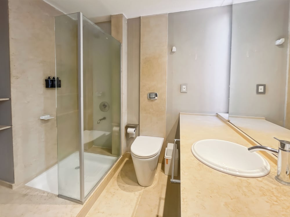 Ayres Suites Cochabamba