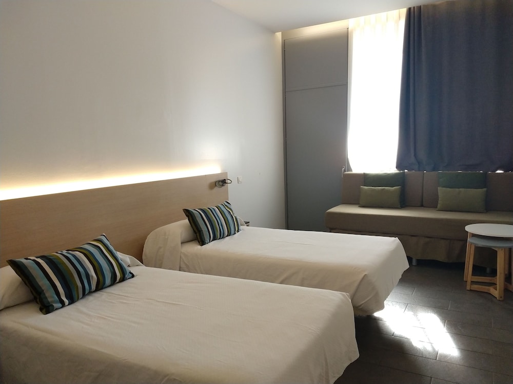 Centre Esplai Hostel