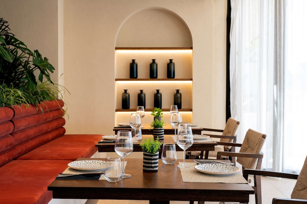 Aulus Chania Resort, Curio Collection by Hilton