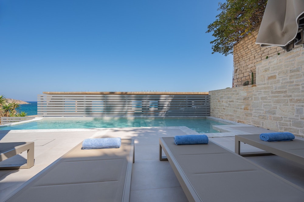 ArtCotel Luxury Villa