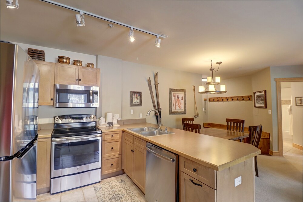 SkyRun Vacation Condos Copper Mountain Resort