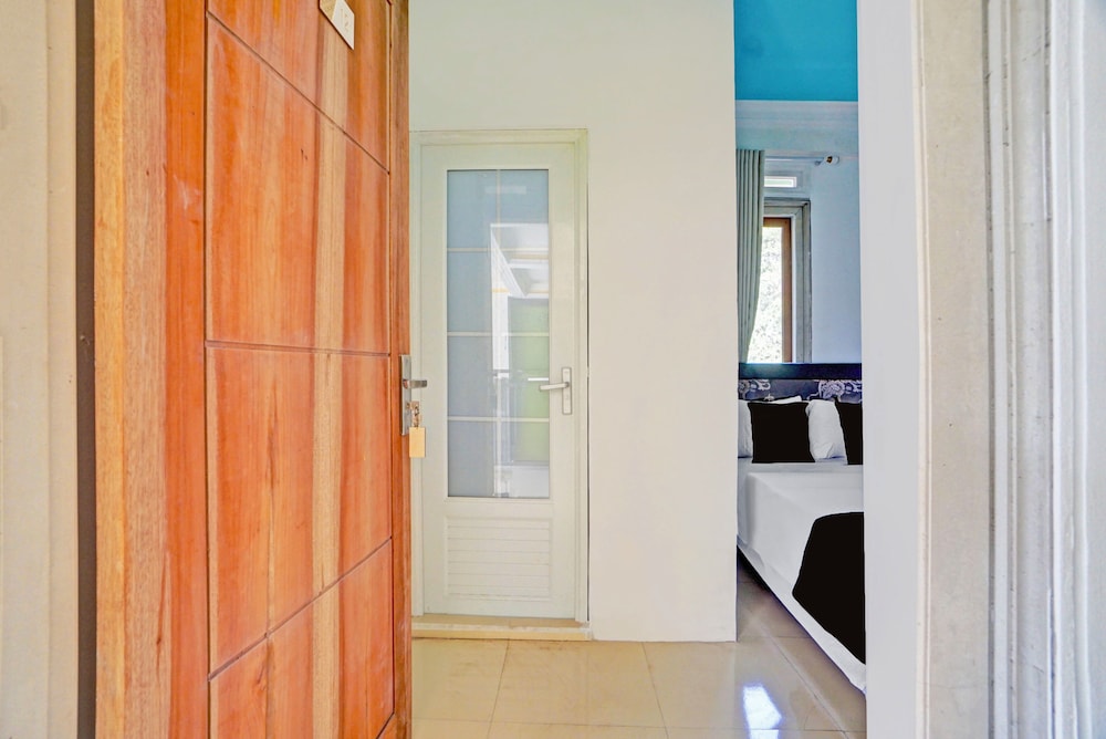 OYO 94834 Homestay Arjuna Near Taman Safari 2 Prigen