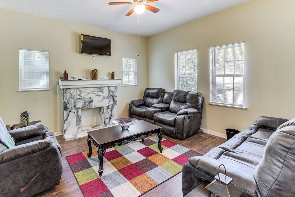 'doris & Susan's Place' - Historic Tuskegee Home