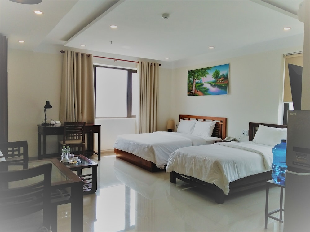 Salamander Hotel and Apartment