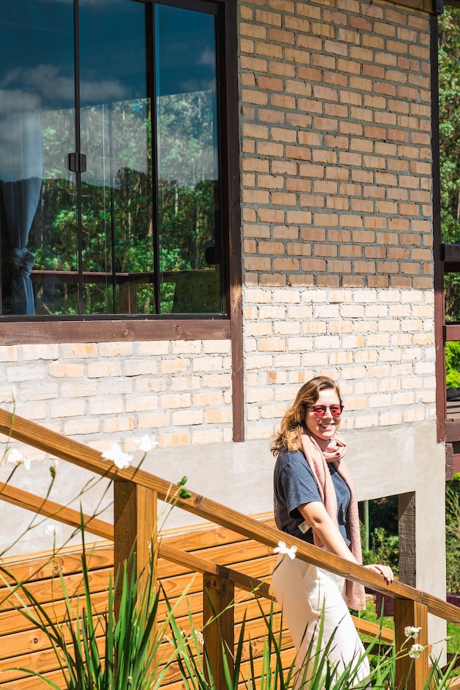 Prana Chalé com Hidromassagem na Serra
