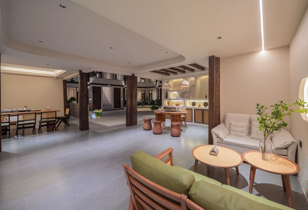 Yijianju Garden Inn