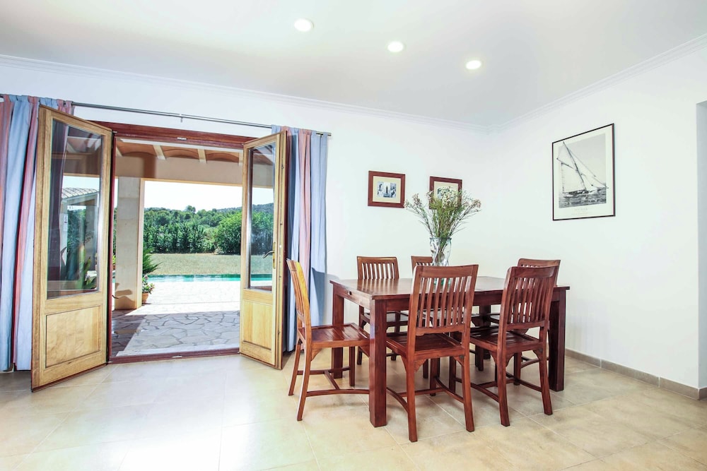 Villa Mares