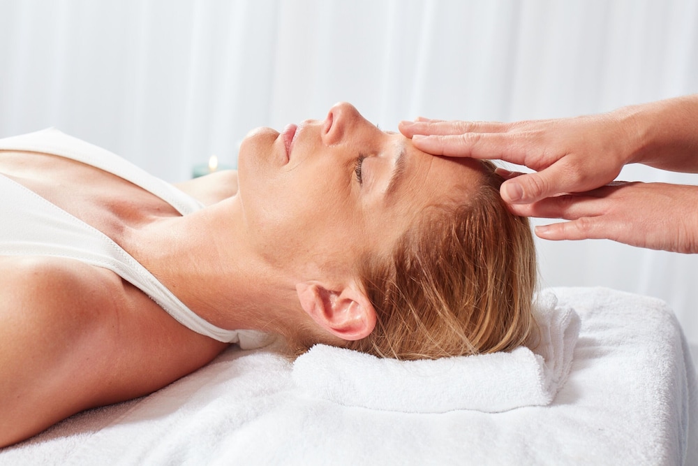 Benodet Vacations - Kastel Wellness Hotel Thalasso  Spa - Property Image 3