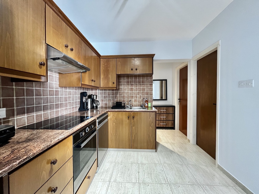 41 KAP - Stay Paradise Apartment