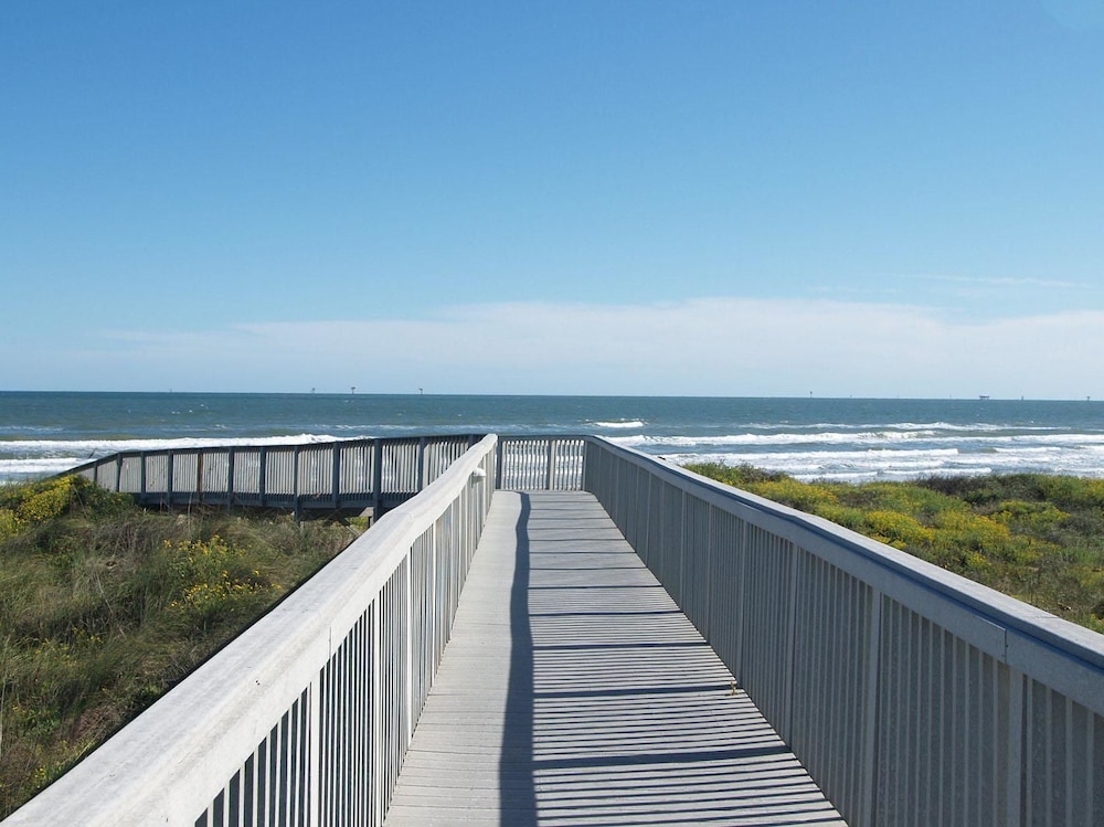Grand Carribean AGC 3002