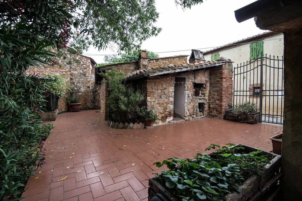 Borgo De' Salaioli