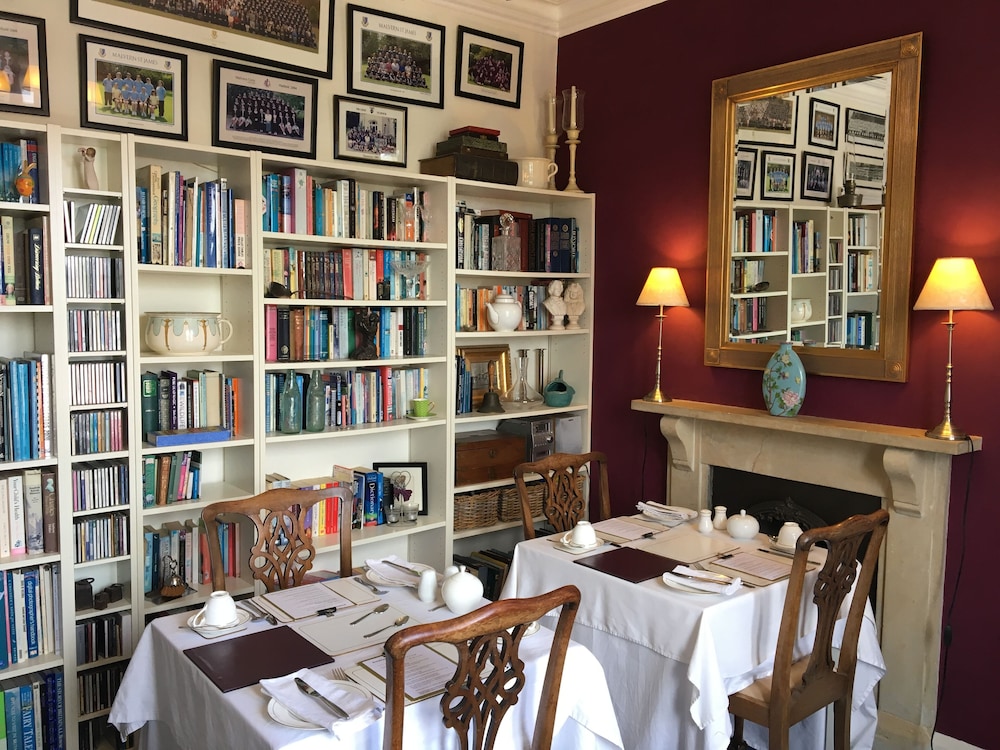 Ashbury Bed and Breakfast