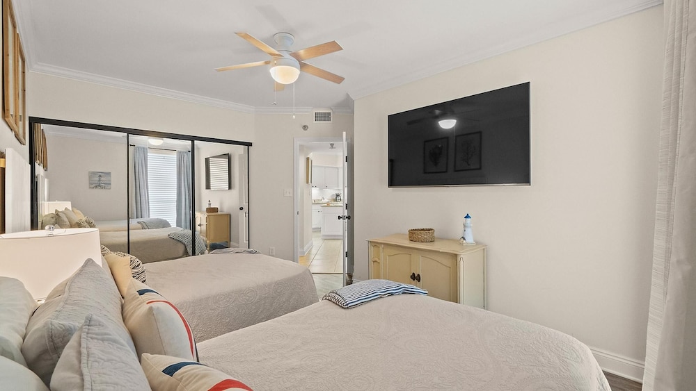 Pelican Pointe #1003 by Southern Vacation Rentals