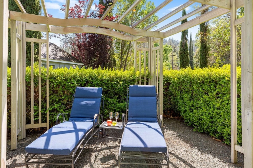 French Provencal Chateau in the Heart of Napa
