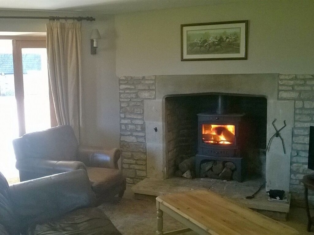 Battens Farm Cottages - B&B and Self-catering Accommodation