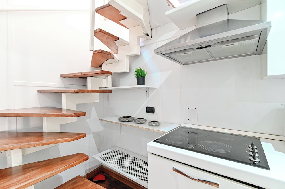 Chic apt near Duomo di Como