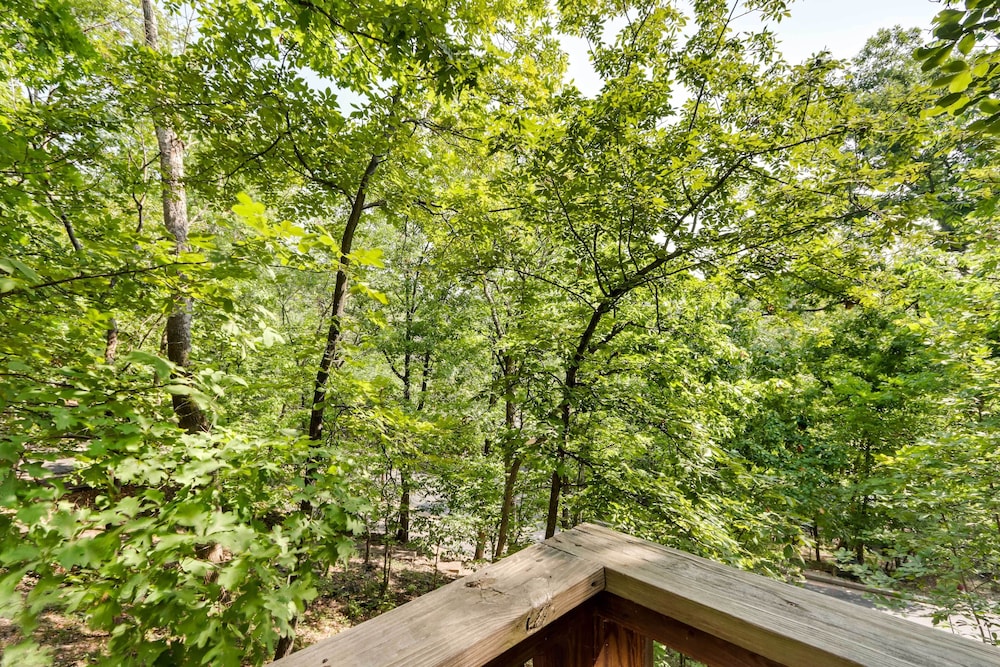 Osage Beach Home: Deck, Pool Access view 3