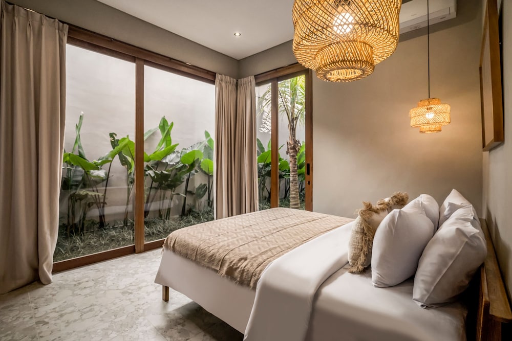Villa Bayu by Alfred in Bali - Cozy 2BR Villa w Stunning Ricefield View