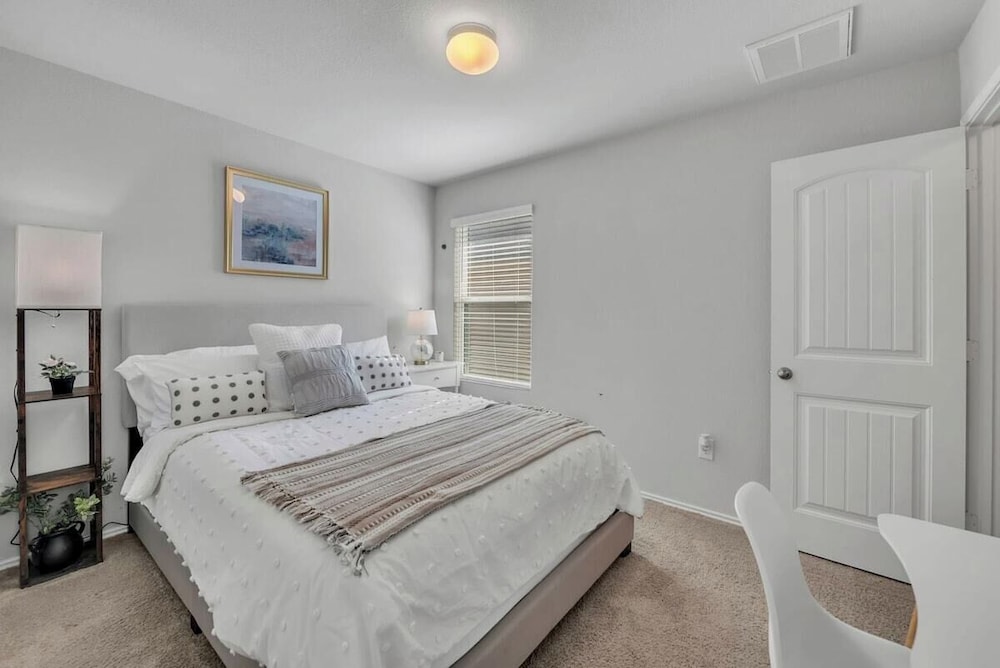 @ Marbella Lane - Polished 3BR Home in Austin TX