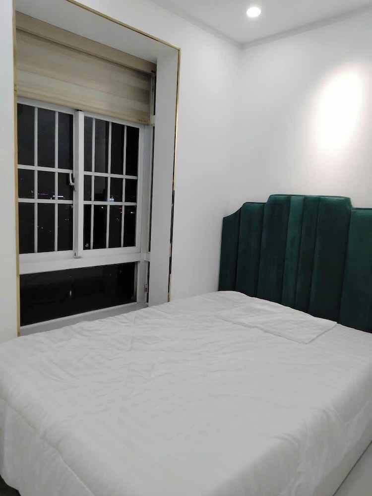 Sky Garden 3 Apartment by Diamond Suite