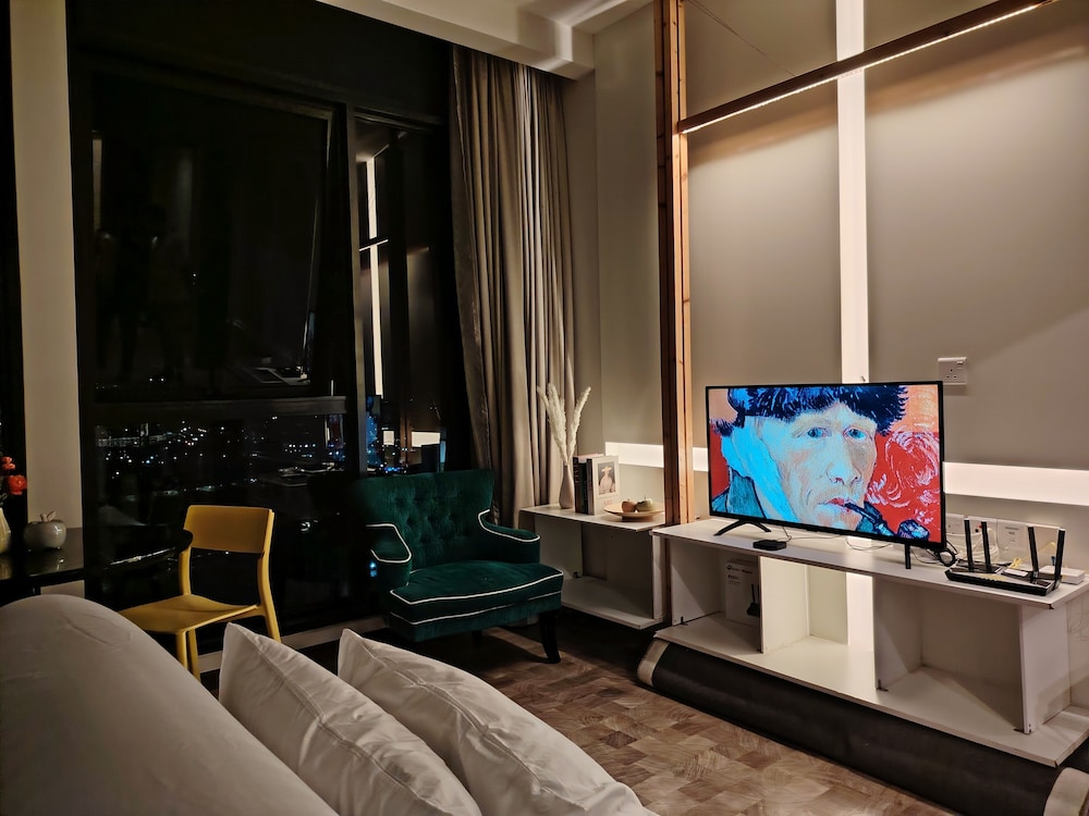 Expressionz KLCC By Laze Home