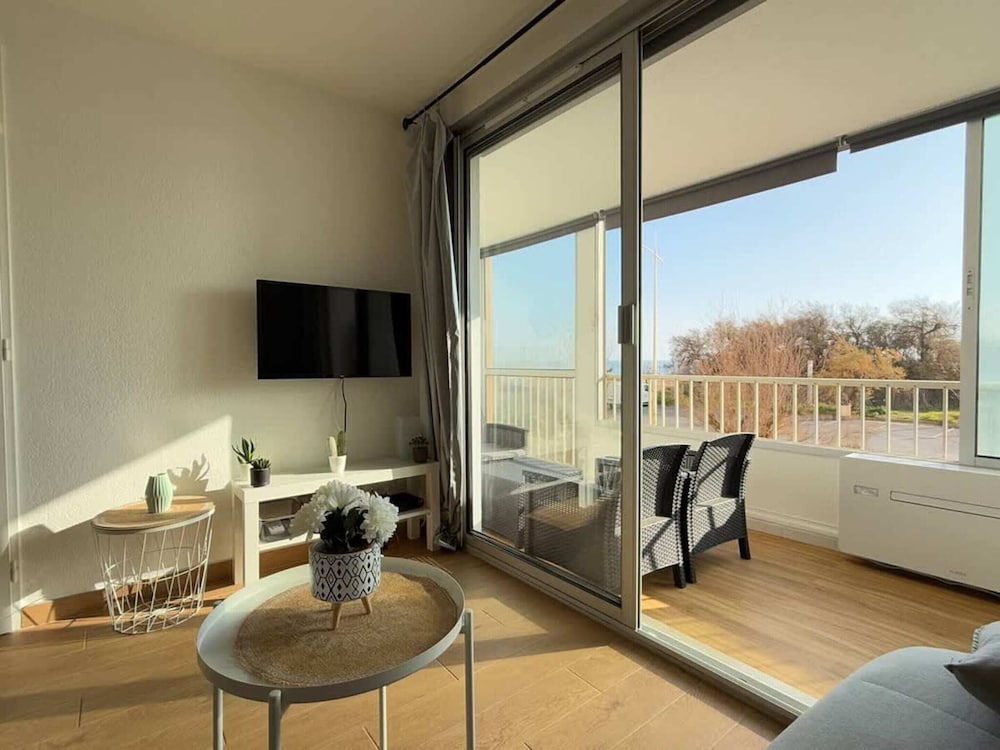 Modern Apartment With Sea View Valras