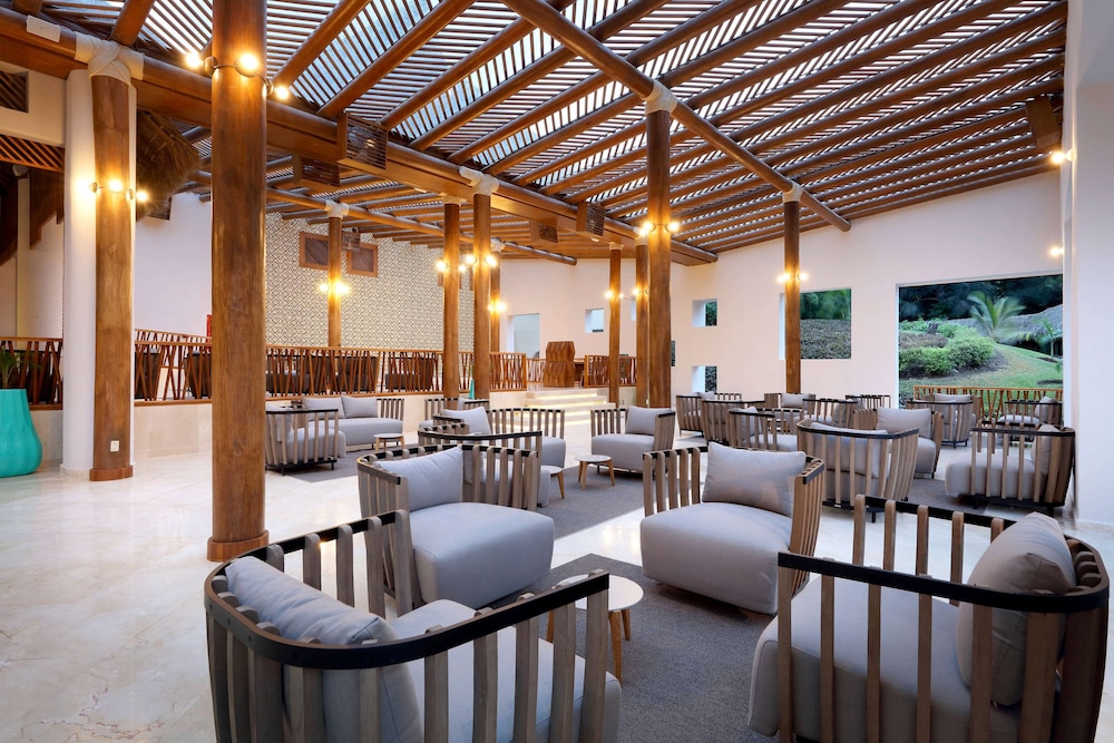 Grand Palladium Vallarta Resort  Spa - All Inclusive - Property Image 10