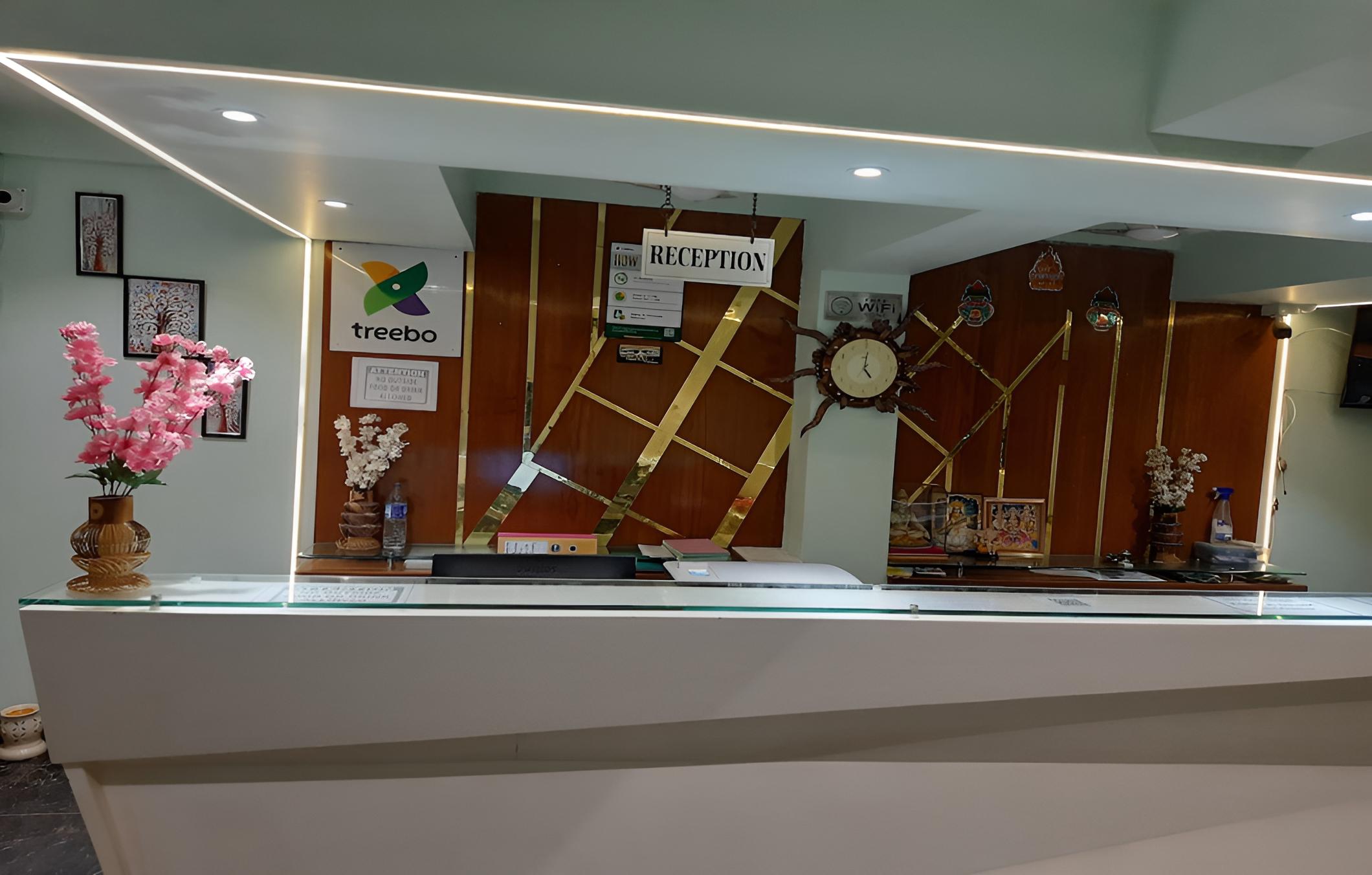 Hotel Choudhary International