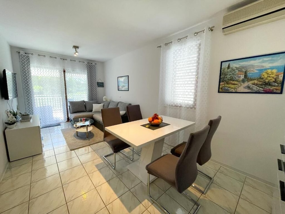 Apartment Zlata