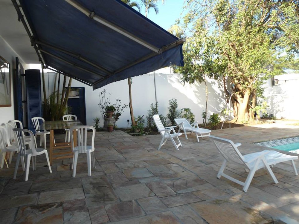 Colonial Hostel