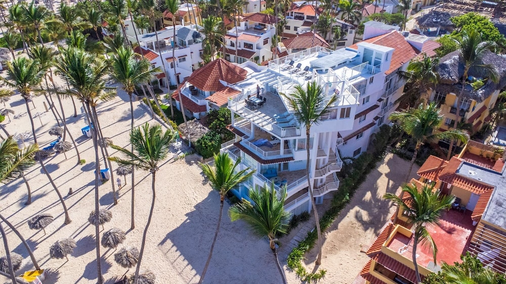 Bavaro Beach Studio for Rent in the Secure Gated Community view 5
