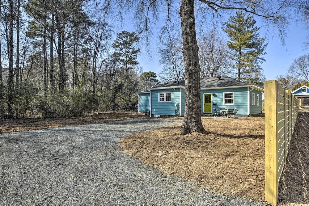 Charming Carrboro Home - Walk to Downtown! view 3