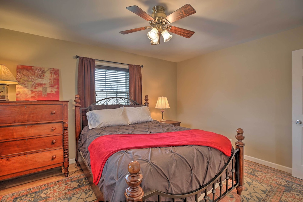 Lexington Vacations - Lexington Family Home 2 Miles to UK Campus! - Property Image 19