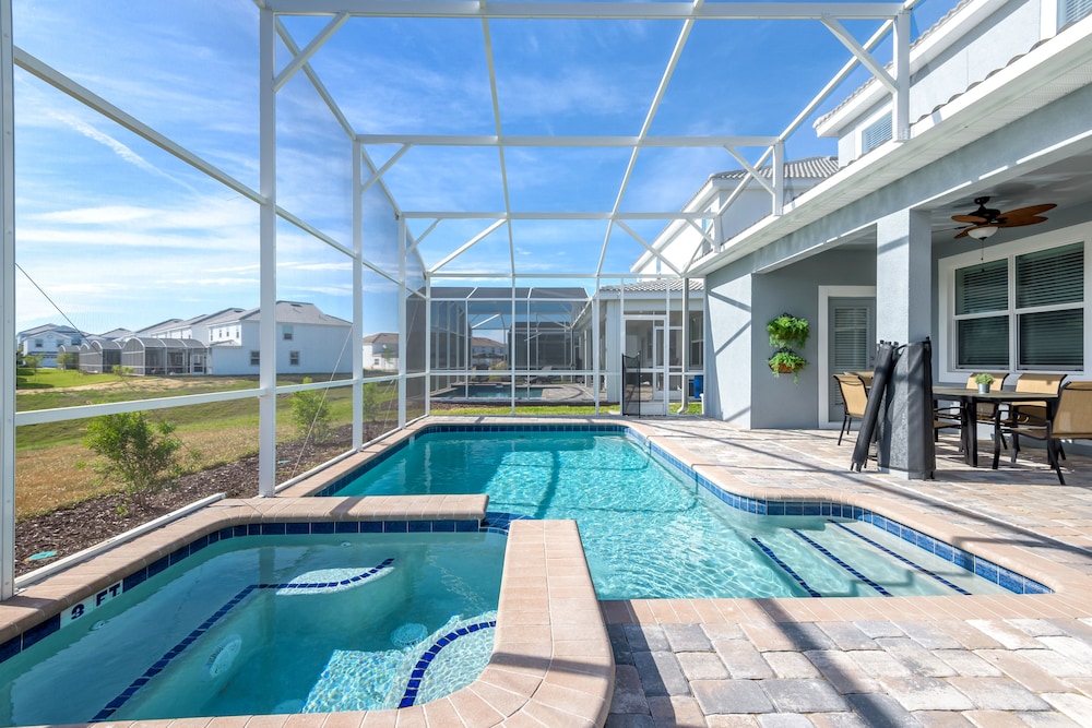 Scott - Family Pool Home by AV Dreams - Image 3