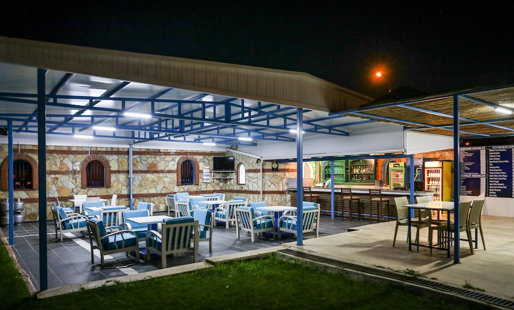 Sunset Village Apart Otel - Image 67