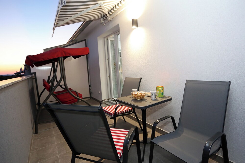 Guesthouse Villa DomeNico view 2