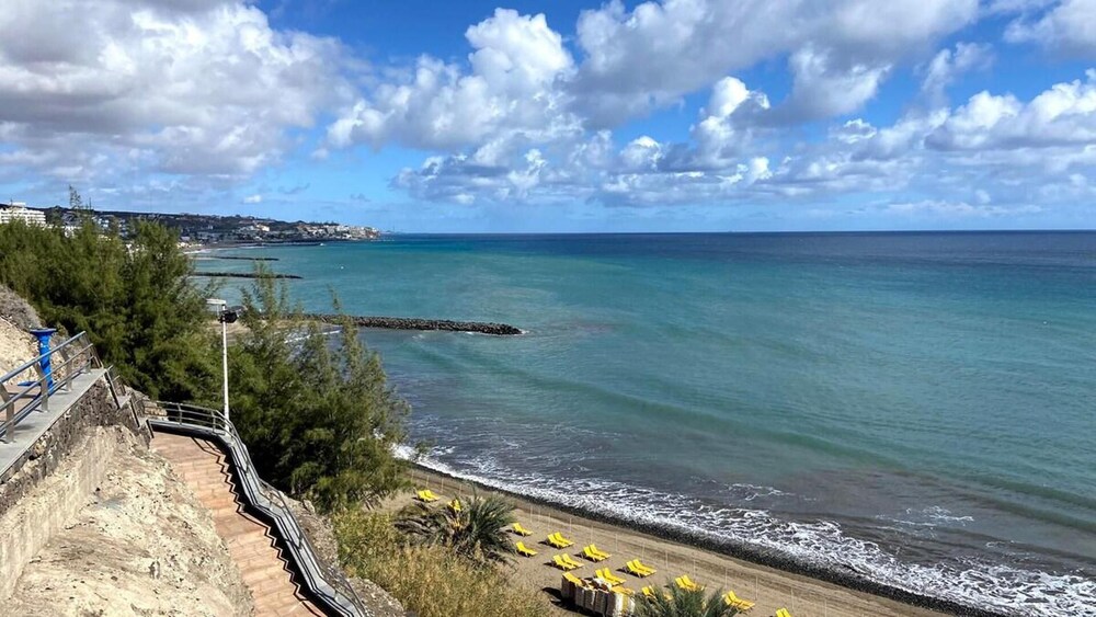 Renovated Apartment by the Sea in Playa del Ingles