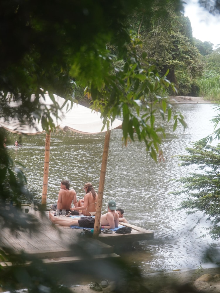 Rio Hostel Buritaca