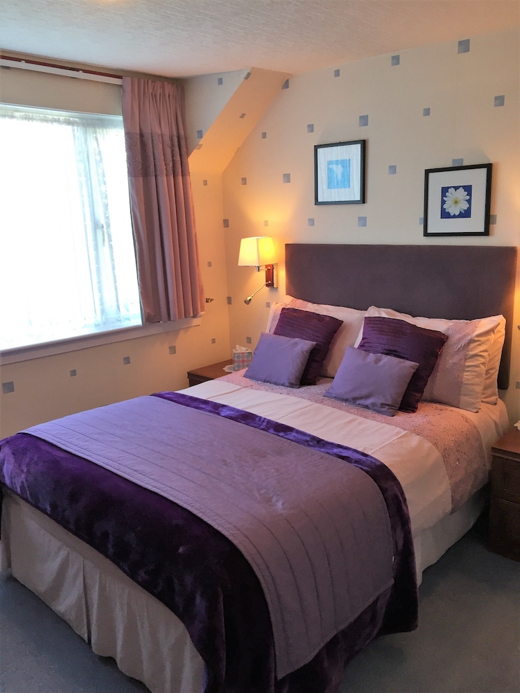 Oban Vacations - Kathmore Guest House - Property Image 24